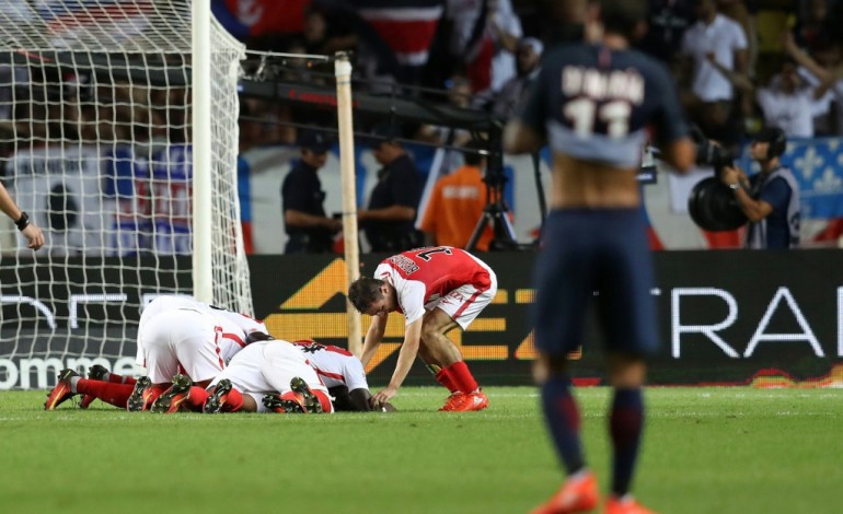 Paris (AFP). Ligue 1: Paris d'Emery perd la tête à Monaco