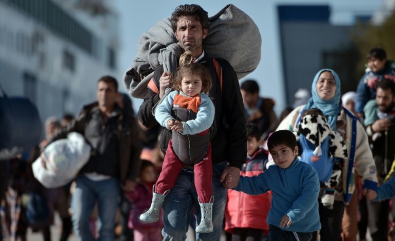 Bruxelles (AFP). Migrants: un an après les bras ouverts de Merkel,l'Europe reste divisée