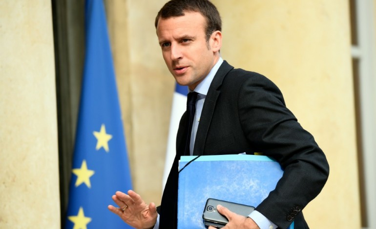 Paris (AFP). Macron ferait un "bon" président de la République pour 45% des Français 