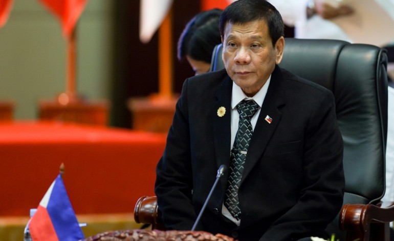 Vientiane (AFP). Asean: Manille accuse Pékin de construire une île en mer de Chine