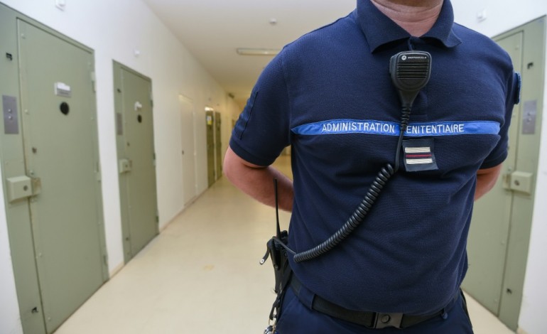 Poitiers (AFP). Vienne: émeute à la prison de Vivonne, des prisonniers incendient un bâtiment