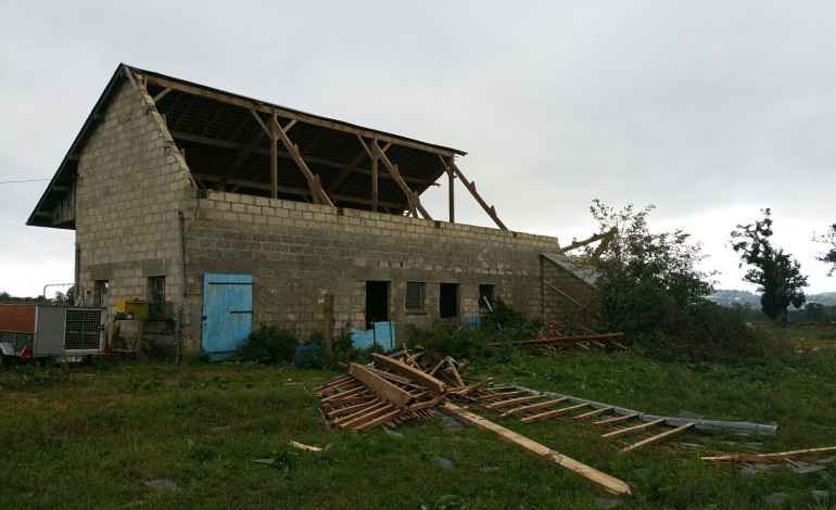 Manche : un village frappé par une mini-tornade près de Villedieu-les-Poêles
