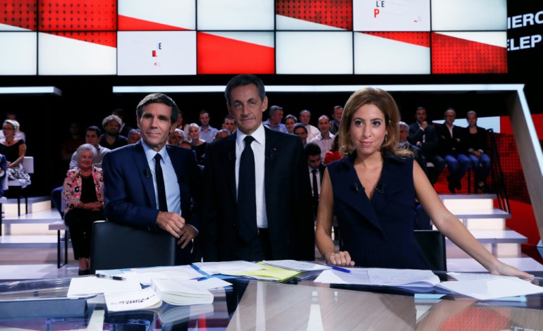 Paris (AFP). LR: la campagne pour la primaire s'accélère, Sarkozy donne le tempo