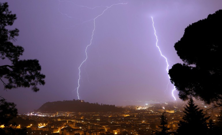 Marseille (AFP). 7,74 secondes: l'éclair le plus long du monde est provençal
