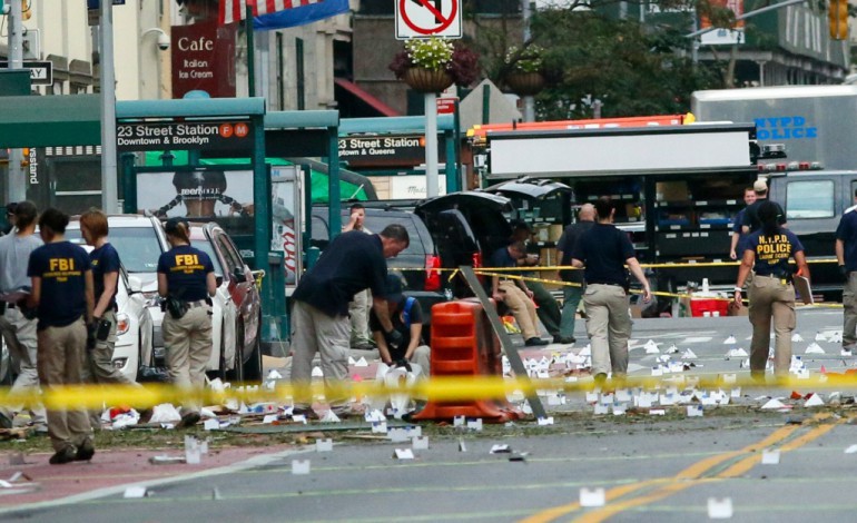 New York (AFP). Etats-Unis: 5 personnes interpellées en lien avec l'attaque à Chelsea