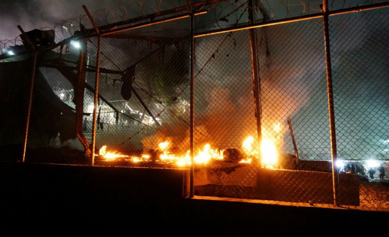 Athènes (AFP). Grèce: incendie dans un camp de migrants