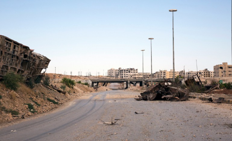Beyrouth (AFP). Syrie: des camions d'aide humanitaire touchés par des raids, 12 morts selon l'OSDH