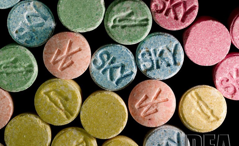 Trafic de drogue en Normandie : 385 cachets d'ecstasy saisis lors de perquisitions
