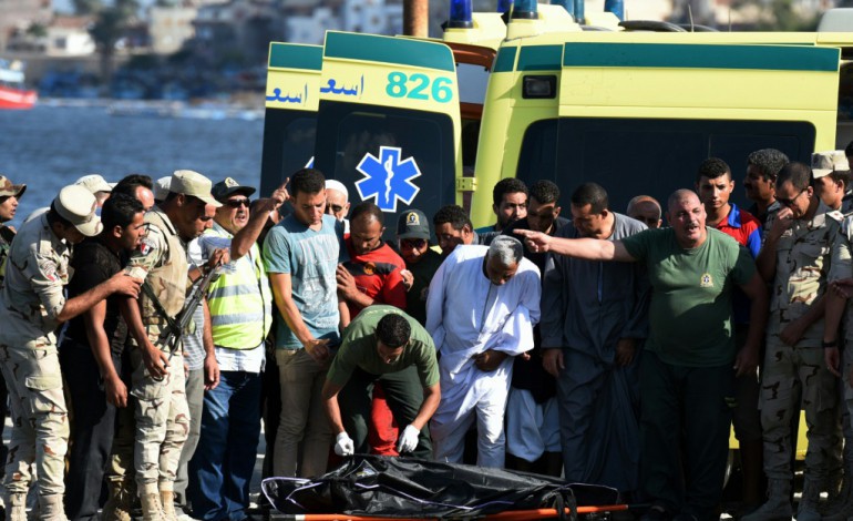 Le Caire (AFP). Egypte: nouveau bilan du naufrage d'un bateau de migrants à au moins 133 morts