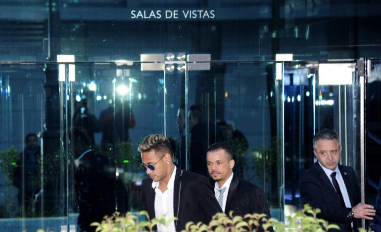 Madrid (AFP). Espagne: la justice rouvre le dossier pour corruption visant Neymar