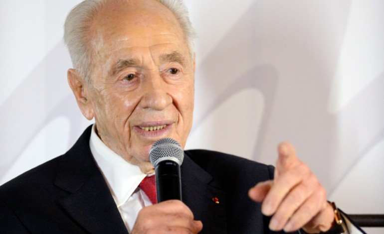 Jérusalem (AFP). Israël: Peres, le faucon israélien devenu prix Nobel de la paix