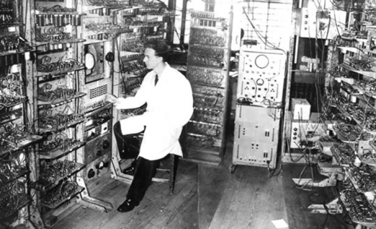Ecoutez le premier morceau de musique éléctronique créé par un ordinateur en 1951
