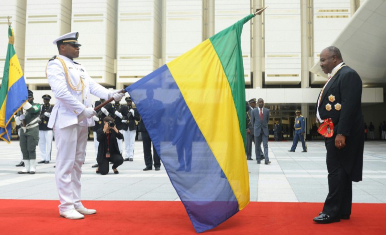 Paris (AFP). Les observateurs de l'UE au Gabon étaient sur écoute, assure un hebdo français