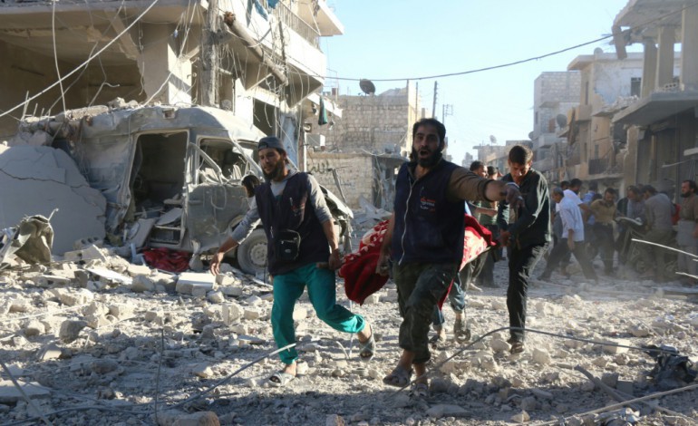 Alep (Syrie) (AFP). Syrie: les forces du régime continuent leur progression à Alep