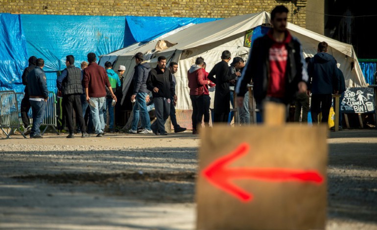 Grande-Synthe (France) (AFP). Migrants: le camp de Grande-Synthe, havre de repos rattrapé par la fin de la "Jungle" à Calais?