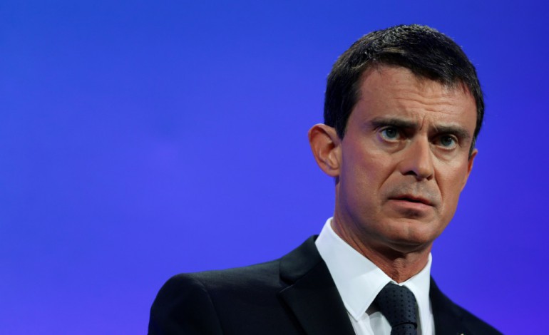 Paris (AFP). Valls: "l'Union européenne n'a pas vocation à s'élargir indéfiniment"