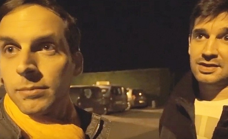 Manche : le journaliste de Troisgots poursuit son reportage sur l'arrivée des migrants de Calais [video]
