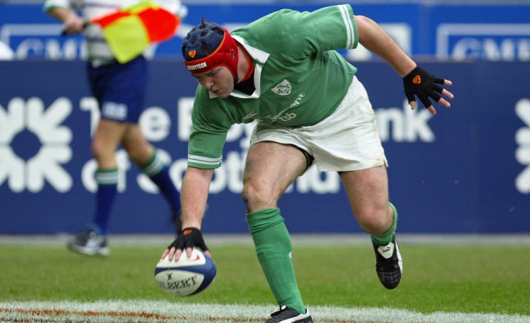 Paris (AFP). Rugby: décès de l'un des entraîneurs du Munster, le match contre le Racing 92 reporté