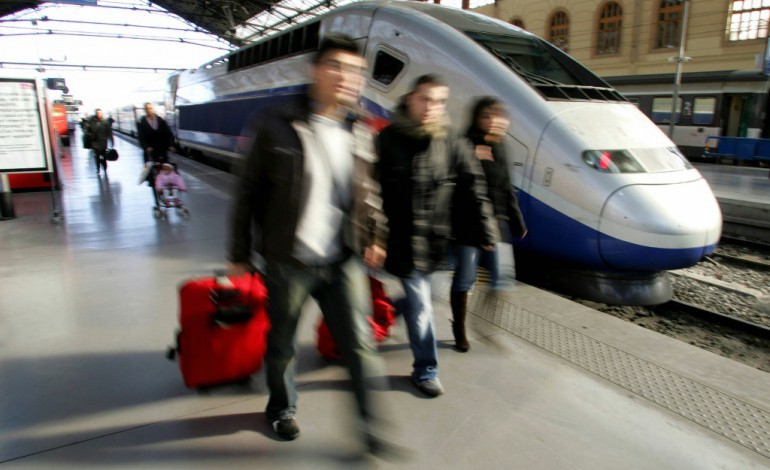 Paris (AFP). TGV: trafic entre Paris et Marseille perturbé pendant plusieurs heures
