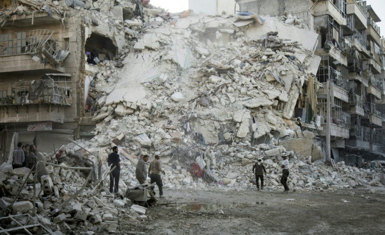 Alep (Syrie) (AFP). Syrie: Moscou annonce une "trêve humanitaire" de quelques heures Alep
