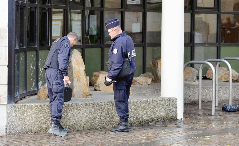 Cherbourg. Colis suspect à Cherbourg : le collège Charcot évacué ce matin