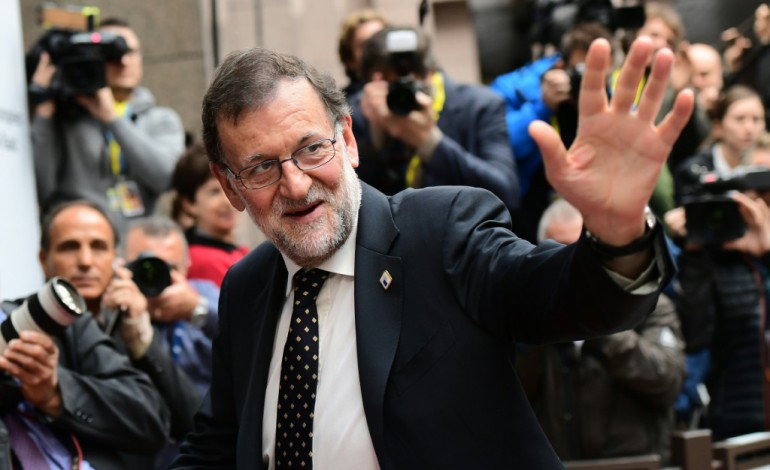 Madrid (AFP). Espagne: les socialistes décident de laisser Rajoy former un gouvernement