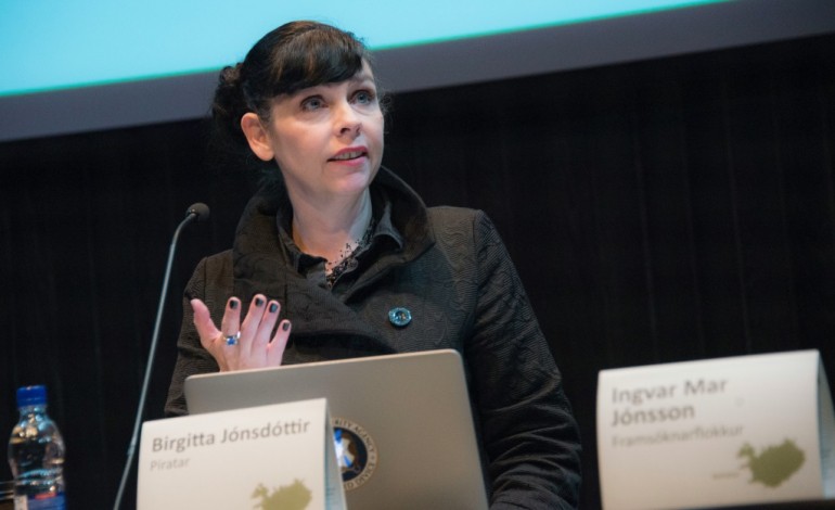 Islande: la droite résiste aux Pirates, place aux négociations