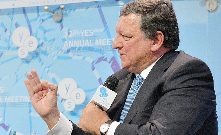 Barroso/Goldmans Sachs: pas d'infraction mais manque de jugement, selon l'UE