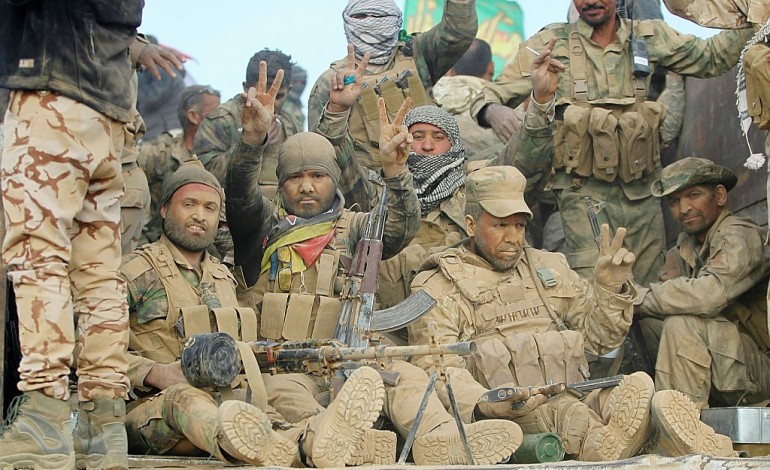 Mossoul: les soldats irakiens aux portes de la ville