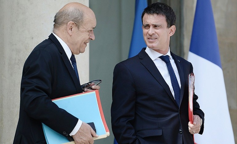 Quand le très fidèle Le Drian se met à envisager Valls candidat