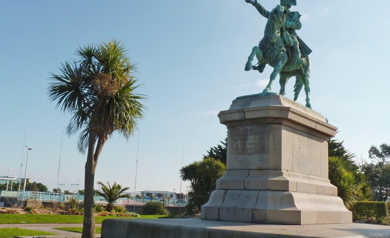 Cherbourg. Hervé Morin et la météo de Normandie: avis de tempête sur le Cotentin