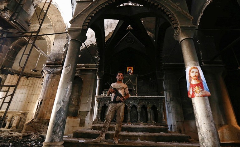Irak: se convertir ou mourir, le calvaire de chrétiens sous l'EI