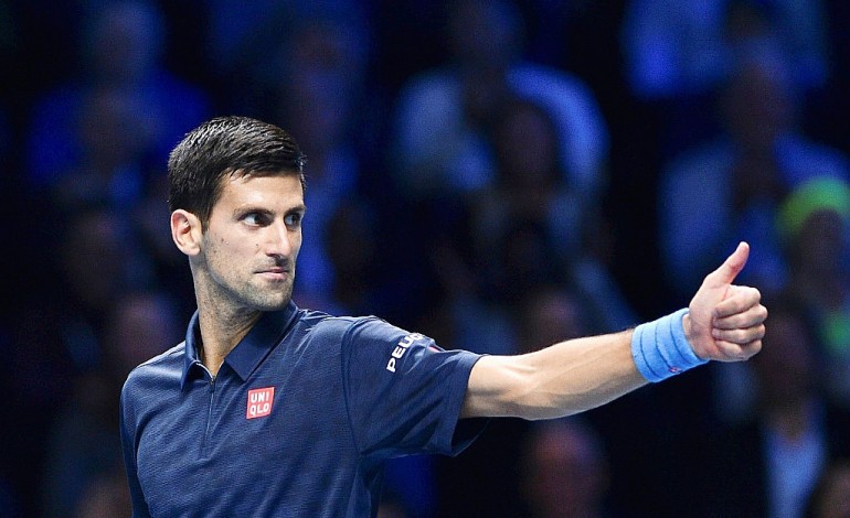 Tennis: Djokovic invaincu, la pression sur Murray au Masters