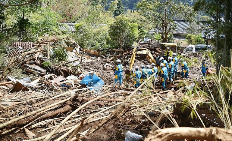 Japon: fort séisme au large de Fukushima, alerte au tsunami