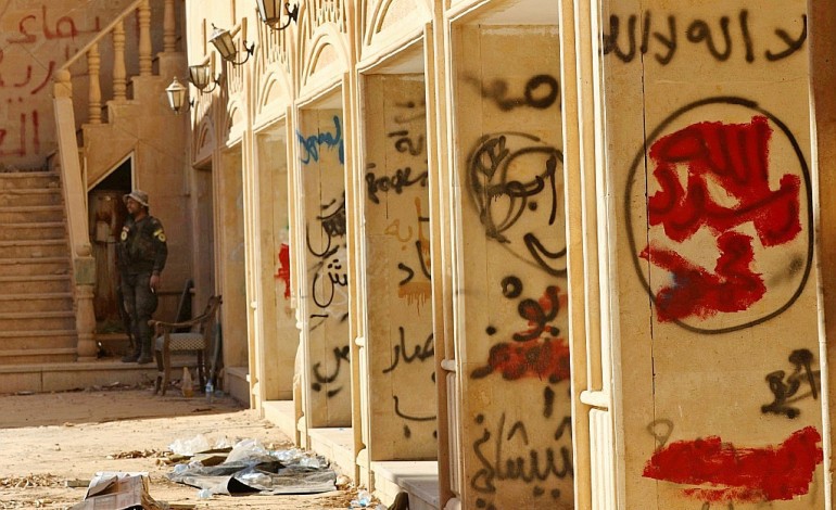 Des chrétiens d'Irak retrouvent leur monastère saccagé par l'EI