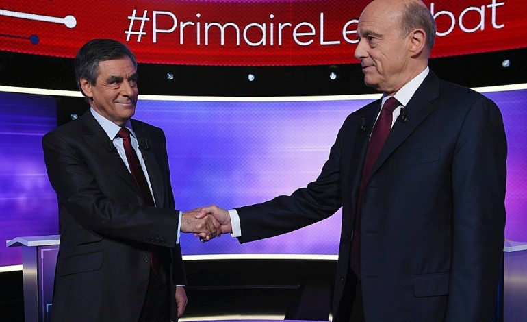 En duel télévisé, Fillon et Juppé évitent l'invective