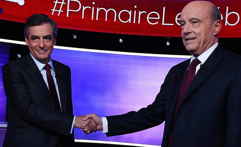 Duel Fillon-Juppé: un débat "à la loyale", selon la presse