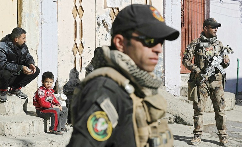 Irak: encerclé à Mossoul, le groupe EI tue  à Bagdad