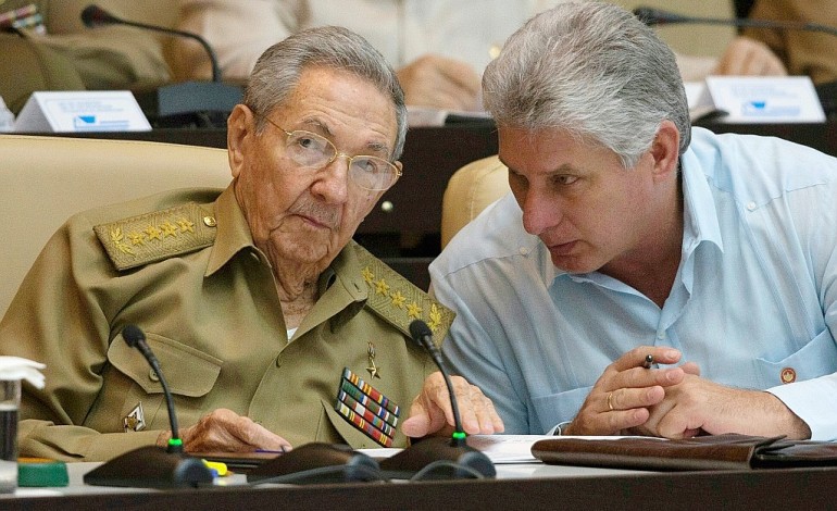 Raul Castro, 85 ans, va enfin assumer seul l'héritage du pouvoir