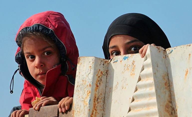 Mossoul: le froid, nouvelle épreuve pour les déplacés irakiens