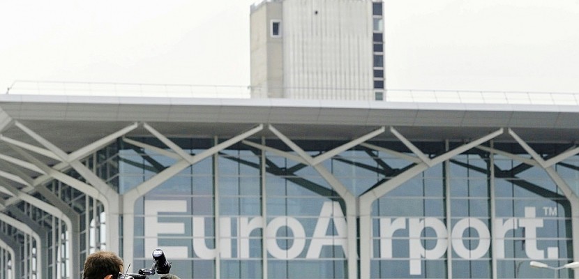 Un avion de tourisme s'écrase à Bâle-Mulhouse: un mort