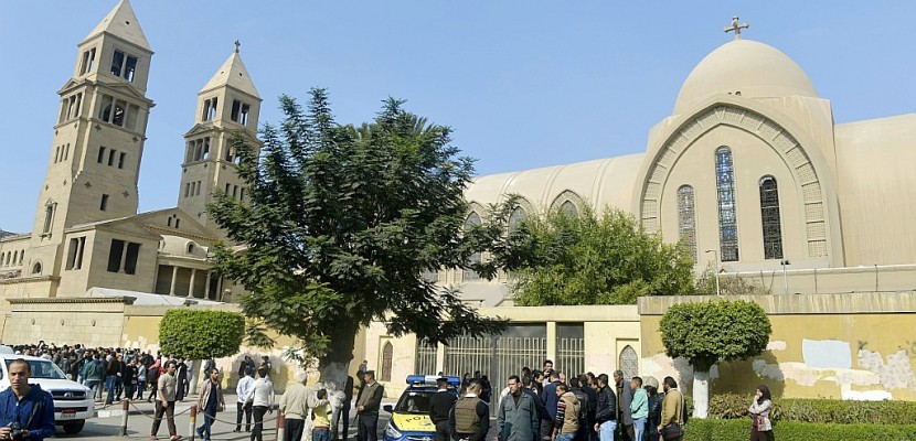 Attentat à la bombe dans une église au Caire: au moins 25 morts