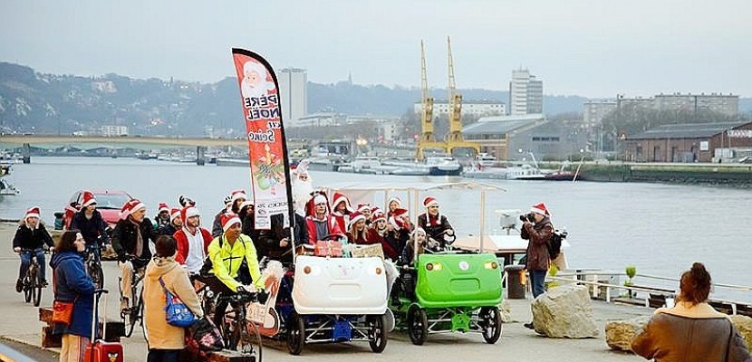 Rouen. À Rouen, les pères Noël défilent à vélo pour redonner le sourire aux enfants