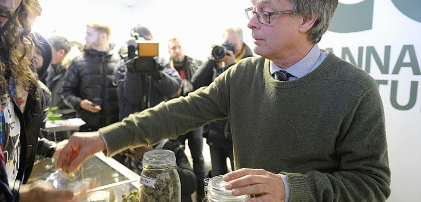 A Montréal, ouverture de boutiques de cannabis avant sa légalisation