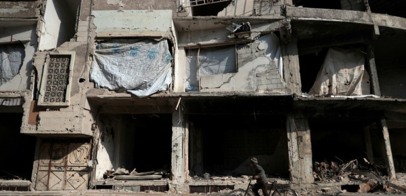 Le régime syrien bombarde les rebelles malgré la trêve