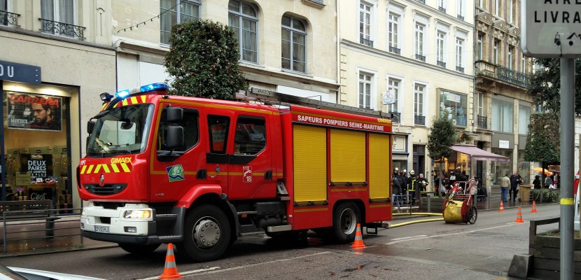 Rouen. Les pompiers enquêtent dans le centre-ville de Rouen