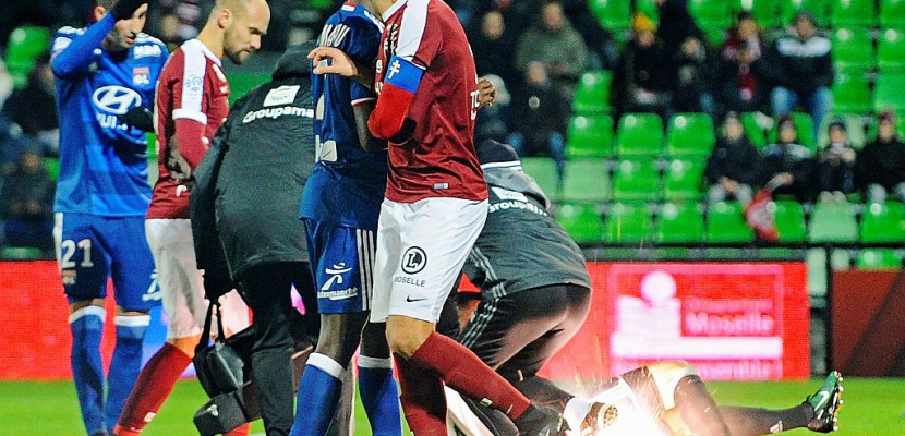 Jets de pétards: le FC Metz fait appel du retrait de 2 points