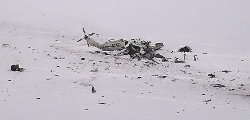 Dans les Abruzzes, un crash d'hélicoptère après l'avalanche meurtrière