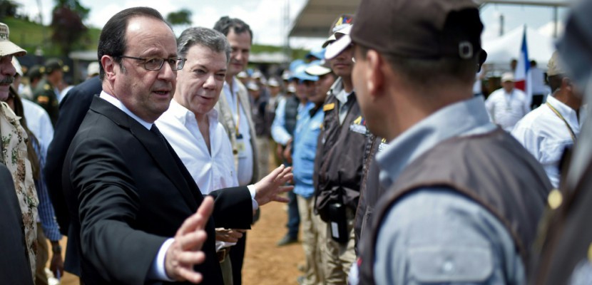 Colombie: Hollande en visite dans un camp de désarmement des Farc
