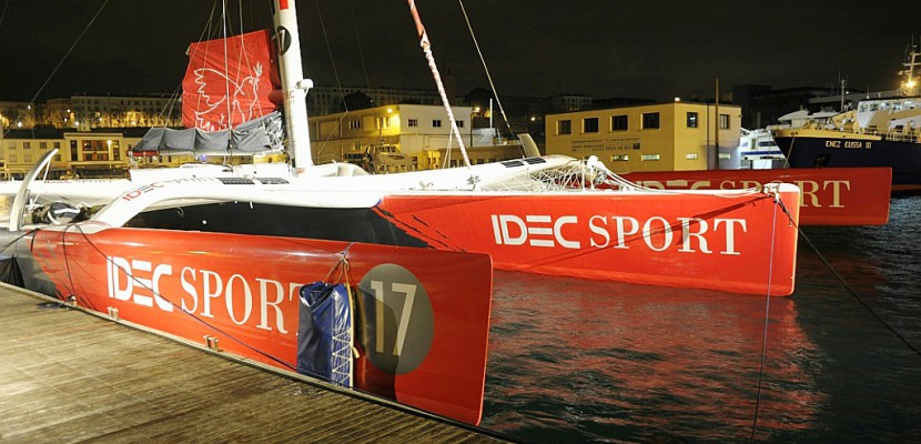 Trophée Jules Verne: Francis Joyon (Idec Sport) signe un record absolu du tour du monde en 40 jours